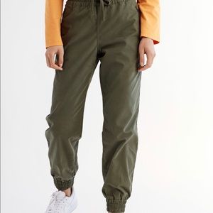 TNA Alix Jogger